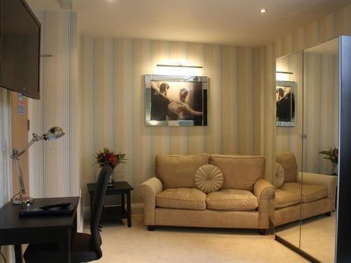 يوفيل The Keep Boutique Hotel المظهر الخارجي الصورة