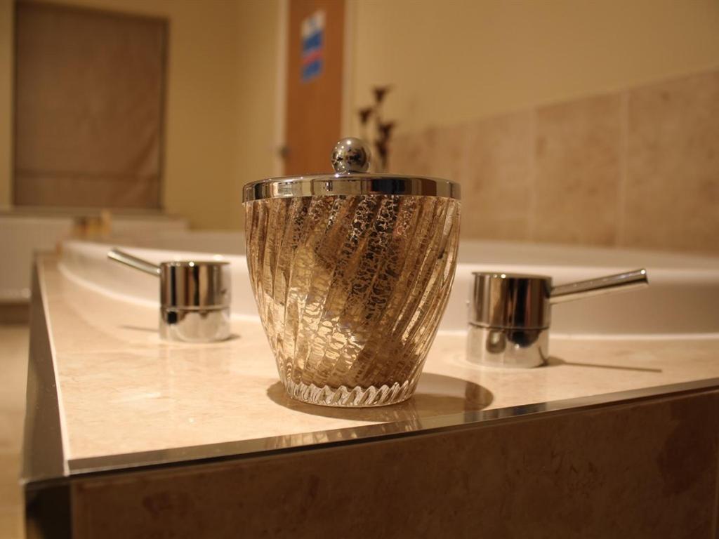 يوفيل The Keep Boutique Hotel الغرفة الصورة